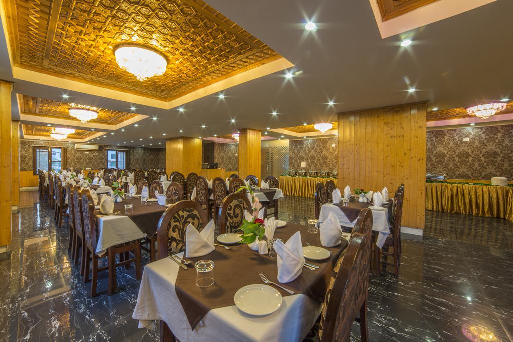 Palette - Solar Residency Hotel Srinagar  Luaran gambar